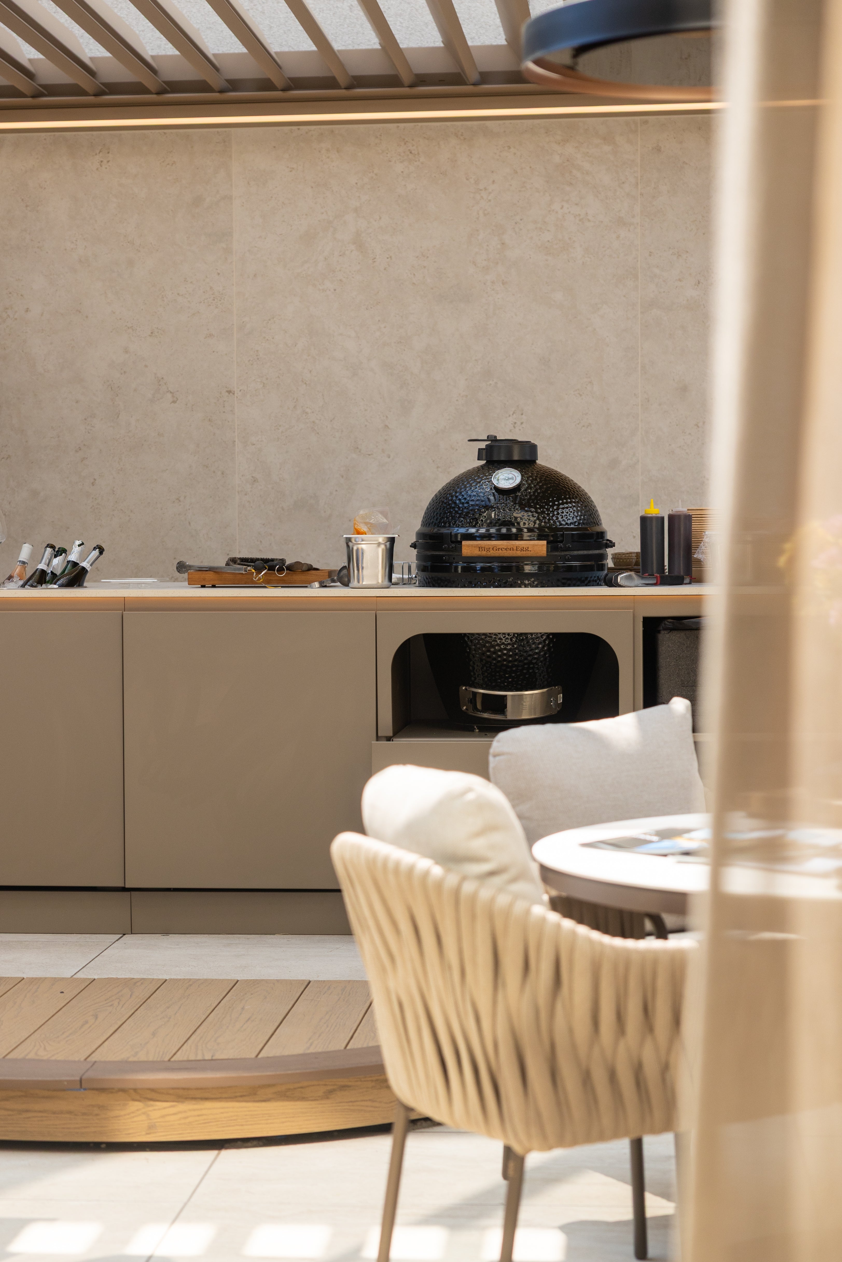 big green egg ONYX